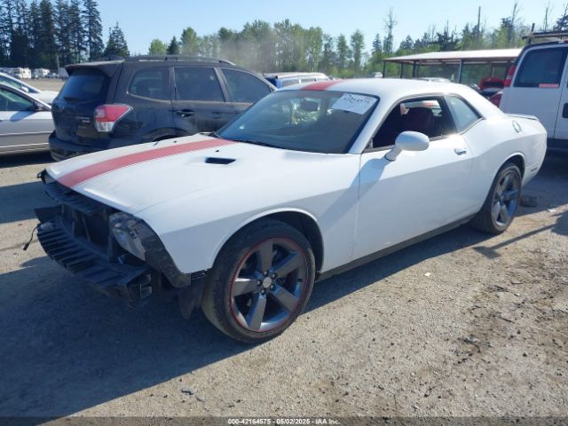 2C3CDYAG0EH121940 Dodge Challenger Rallye Redline