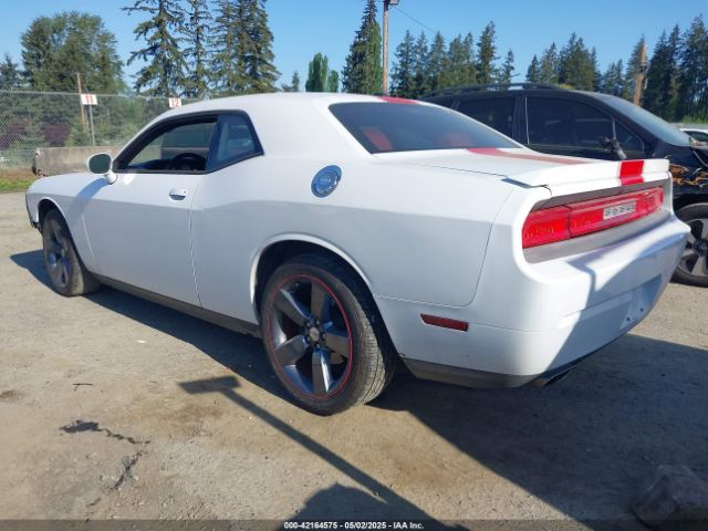 2C3CDYAG0EH121940 Dodge Challenger Rallye Redline