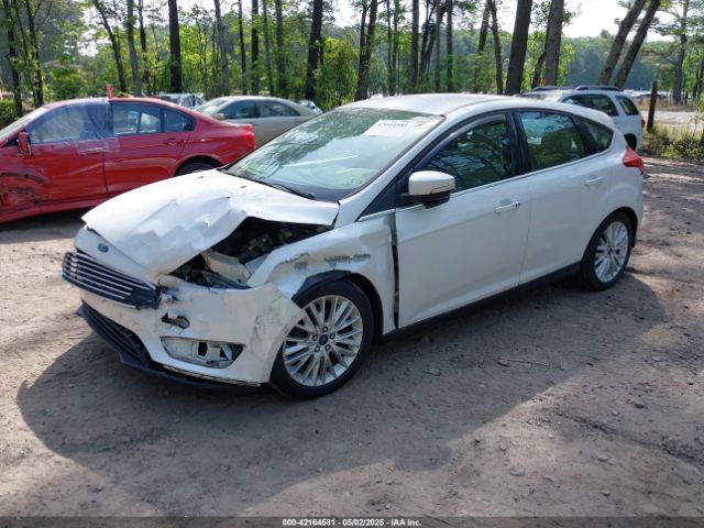 1FADP3N22GL239282 Ford Focus Titanium