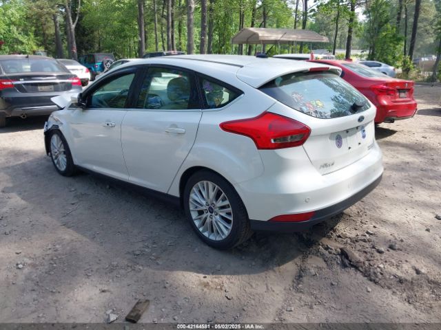 1FADP3N22GL239282 Ford Focus Titanium