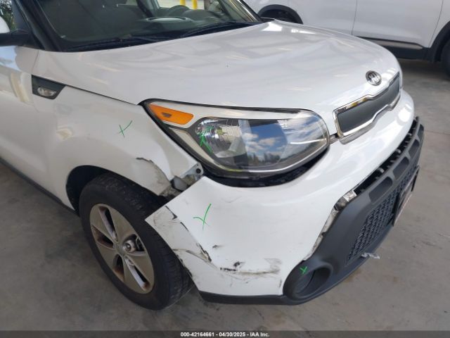 KNDJN2A2XE7056351 KIA Soul