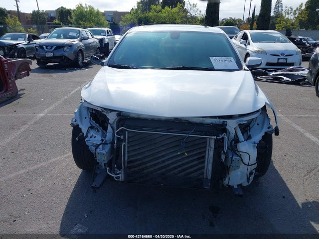 1G1ZD5ST5KF112091 Chevrolet MALIBU LT