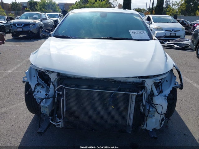 1G1ZD5ST5KF112091 Chevrolet MALIBU LT