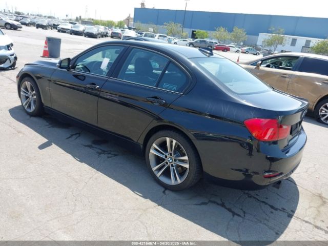 2014 BMW 335I WBA3B9C55EF588465 Photo 2