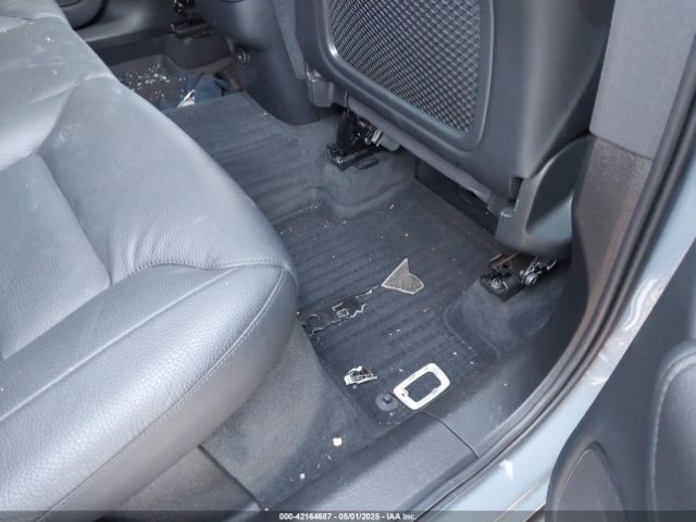 YV4L12DK4N1002821 Volvo Xc60 B5 Momentum