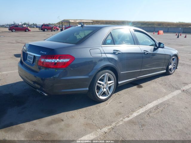 2011 MERCEDES-BENZ E 550 WDDHF9AB3BA423048 Photo 3