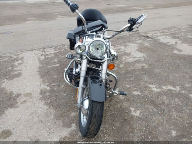 2016 HARLEY-DAVIDSON FLSTC 1HD1BWV12GB020928 Photo 4