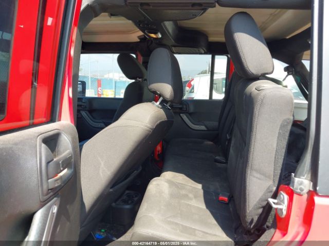 1C4BJWDGXGL174327 Jeep Wrangler Unlimited Sport