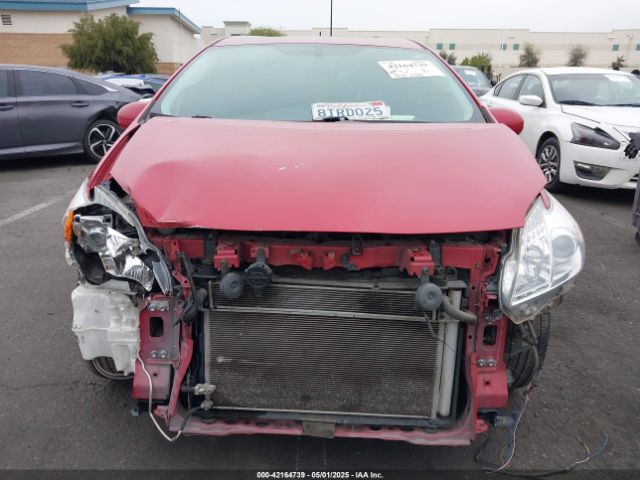 JTDKN3DU8F0480189 Toyota Prius Four