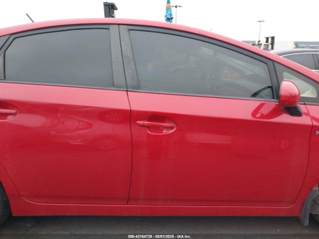 JTDKN3DU8F0480189 Toyota Prius Four