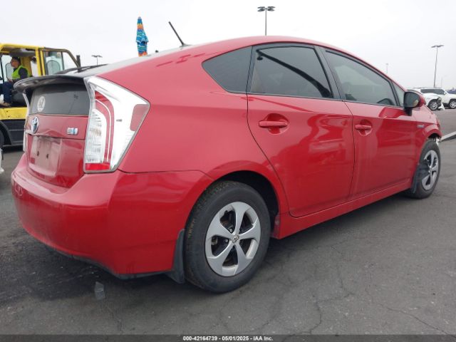 JTDKN3DU8F0480189 Toyota Prius Four