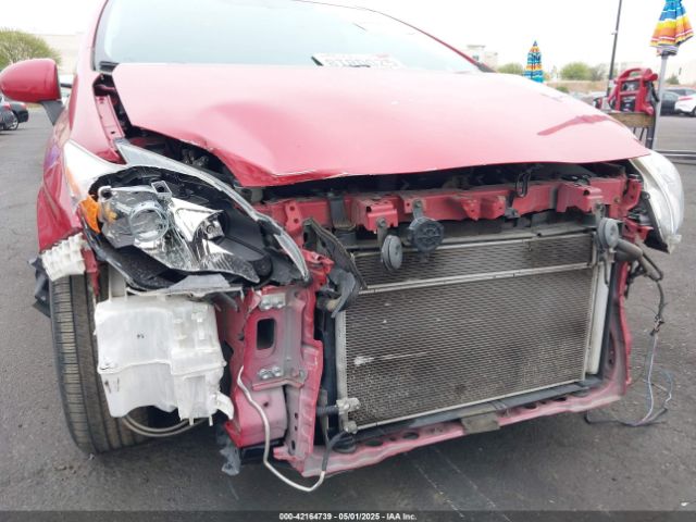 JTDKN3DU8F0480189 Toyota Prius Four