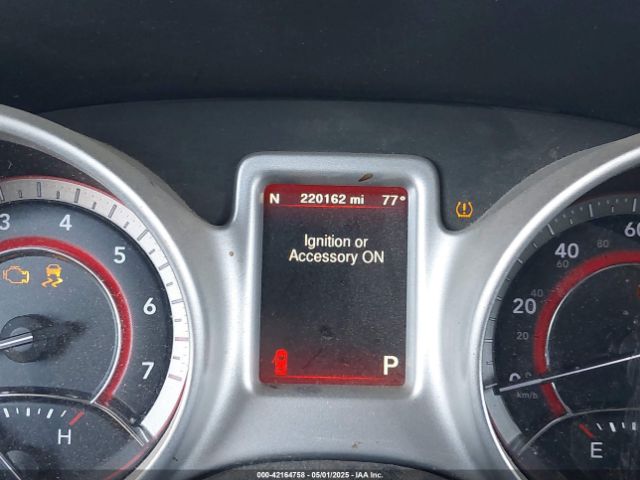 3C4PDCAB3JT496825 Dodge JOURNEY SE