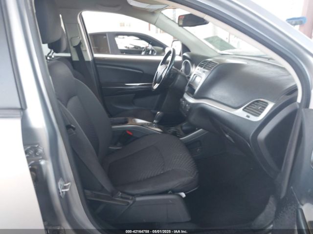 3C4PDCAB3JT496825 Dodge JOURNEY SE