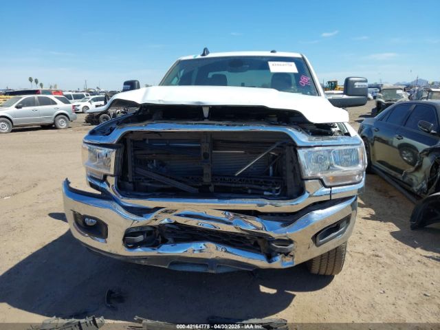 3C6UR5JL2RG337668 RAM 2500 Big Horn  4x4 8' Box