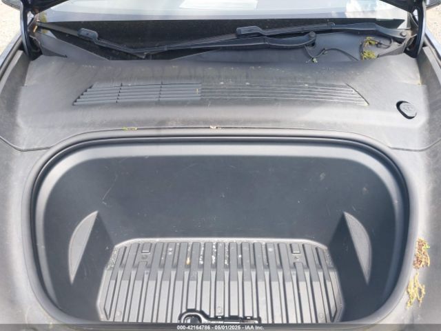 5YJYGDEE2LF029385 Tesla Model Y Long Range Dual Motor All-wheel Drive