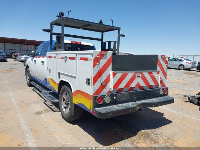 3C7WR4HJ3LG145556 RAM 2500 Tradesman  4x2 8' Box