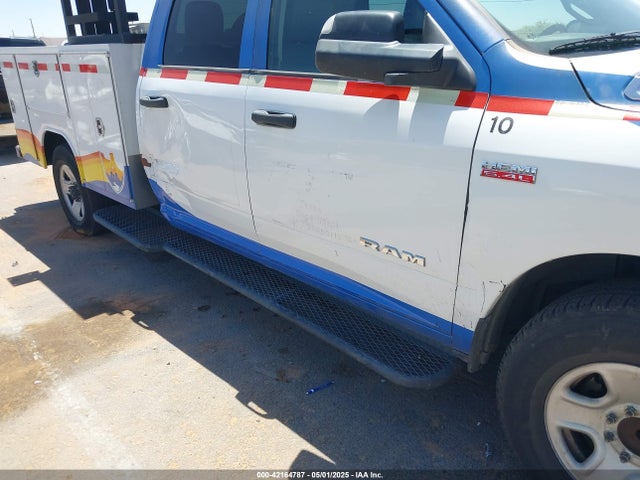 3C7WR4HJ3LG145556 RAM 2500 Tradesman  4x2 8' Box