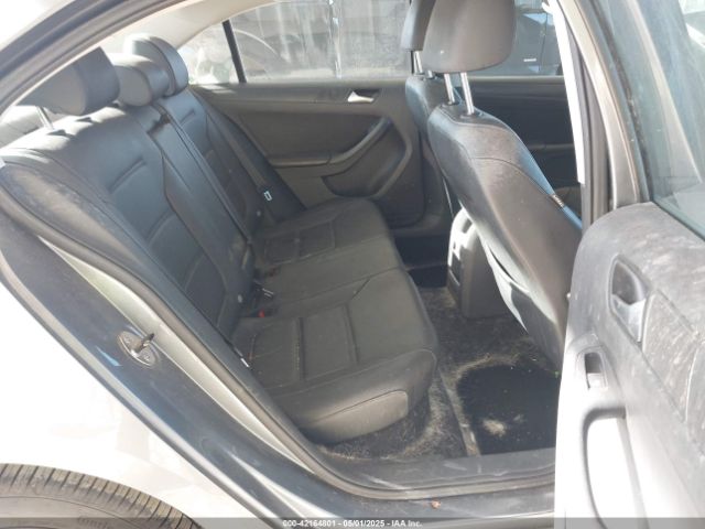 3VWD17AJ9EM272160 Volkswagen Jetta 1.8t Se