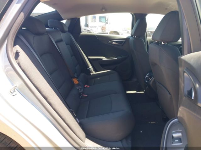 1G1ZD5ST3SF144778 Chevrolet Malibu Fwd 1lt