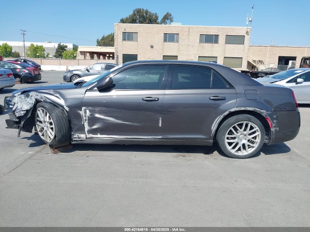 Продажа на аукционе авто 2019 Chrysler 300 300s, vin: 2C3CCABG2KH590239, номер лота: 42164819