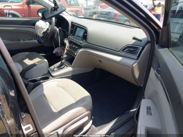 5NPD84LF5HH045564 Hyundai Elantra Limited