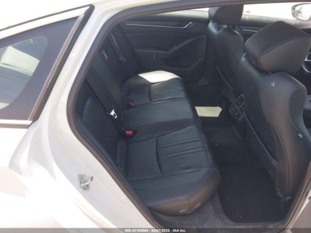 1HGCV2F99MA007160 Honda Accord Touring