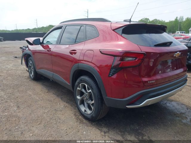 2024 CHEVROLET TRAX KL77LHE22RC042497 Photo 2