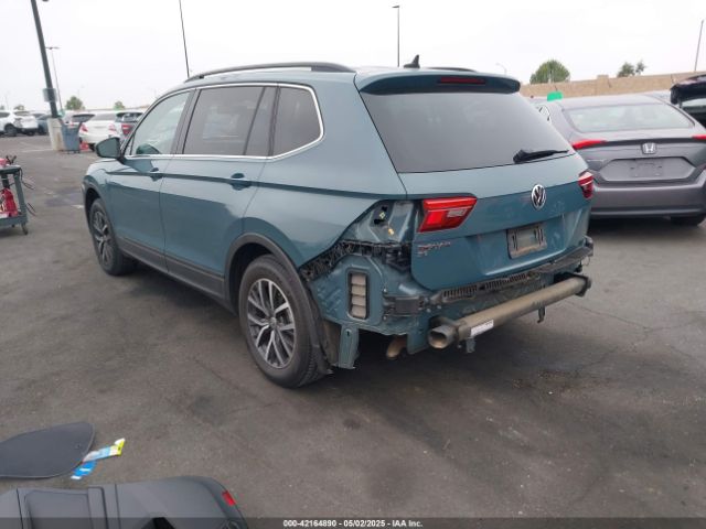 3VV3B7AX3KM113955 Volkswagen Tiguan 2.0t Se/2.0t Sel/2.0t Sel R-line/2.0t Sel R-line Black