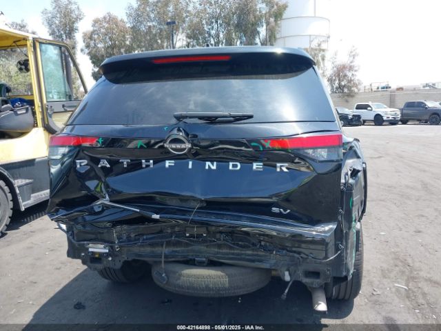 5N1DR3BA5NC220847 Nissan Pathfinder Sv 2wd