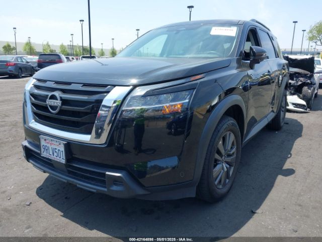 5N1DR3BA5NC220847 Nissan Pathfinder Sv 2wd