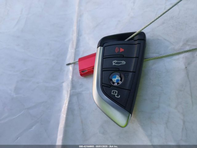 3MW69FF07P8D18303 BMW 330I