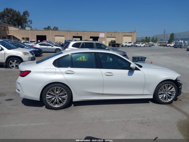3MW69FF07P8D18303 BMW 330I
