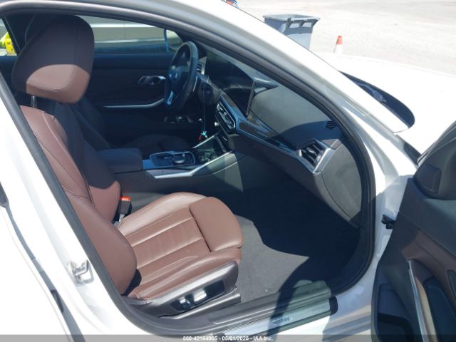 3MW69FF07P8D18303 BMW 330I