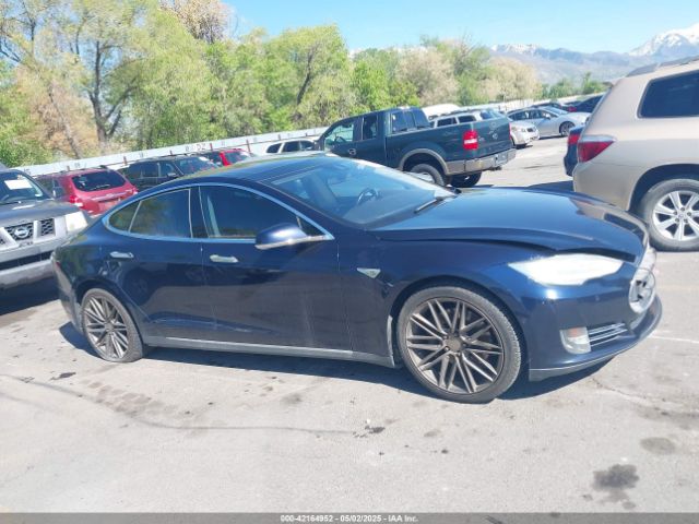 5YJSA1H10EFP60799 Tesla Model S P85