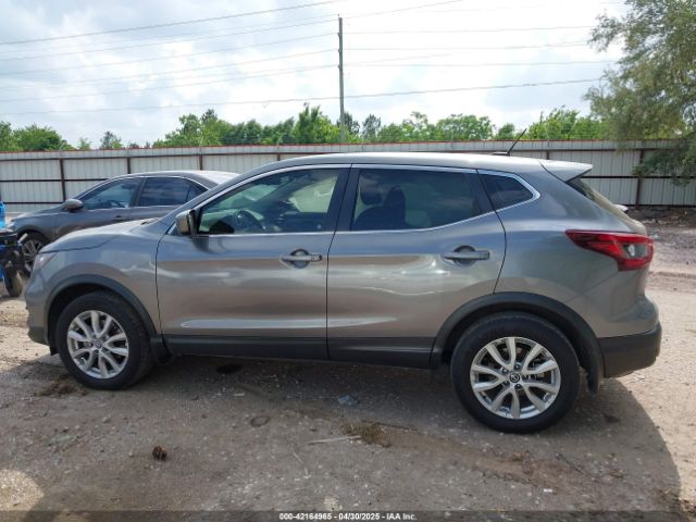 JN1BJ1CVXLW552600 Nissan Rogue Sport S Fwd Xtronic Cvt
