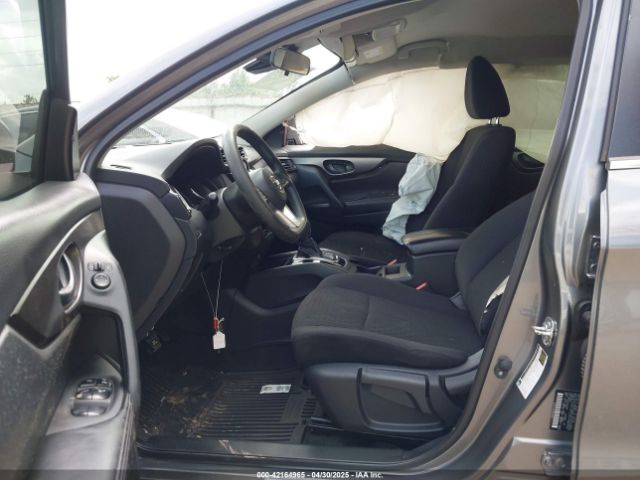 JN1BJ1CVXLW552600 Nissan Rogue Sport S Fwd Xtronic Cvt