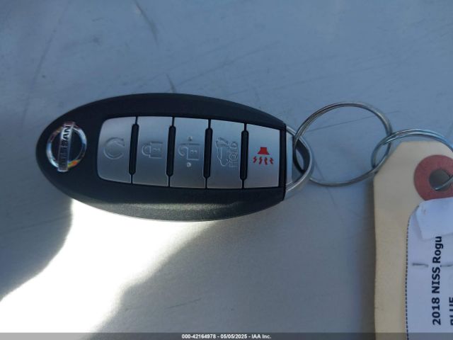 2018 NISSAN ROGUE 5N1AT2MT3JC787145 Photo 10
