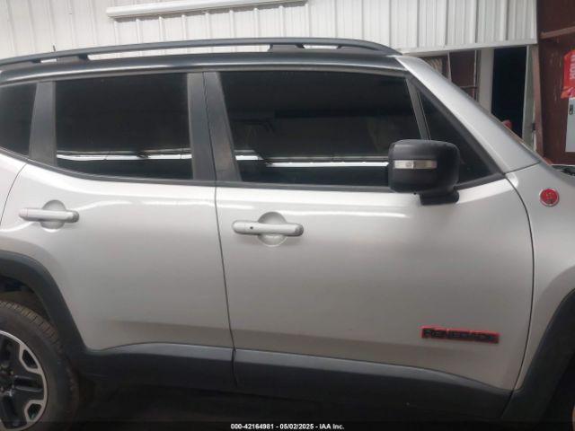 ZACCJBCT5GPE04511 Jeep Renegade Trailhawk