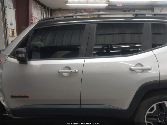 ZACCJBCT5GPE04511 Jeep Renegade Trailhawk