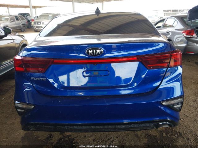 3KPF24AD7KE072689 KIA Forte Lxs