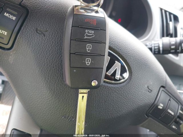 KNDPB3AC3F7776495 KIA Sportage Lx