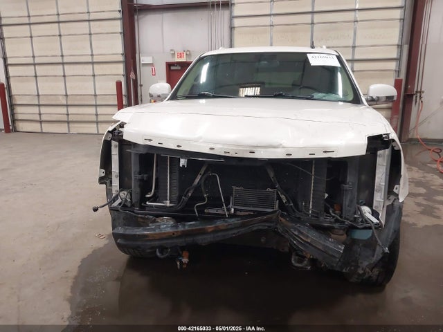 2014 CADILLAC ESCALADE ESV 1GYS4HEF3ER111941 Photo 5