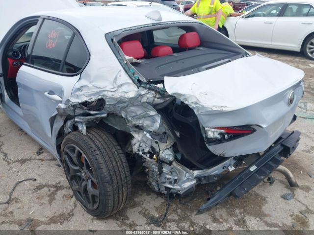 2021 ALFA ROMEO GIULIA ZARFAMAN6M7645490 Photo 5