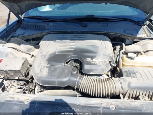 2C3CDXBG0KH713603 Dodge Charger Sxt Rwd