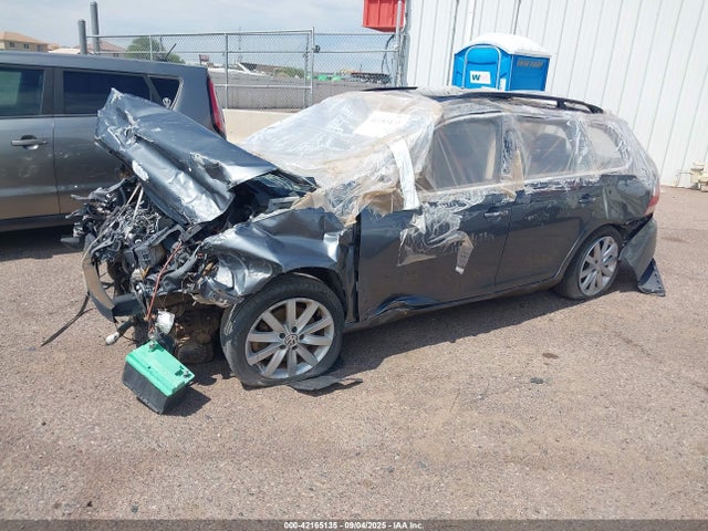 3VWPL7AJ7EM618407 Volkswagen 2014