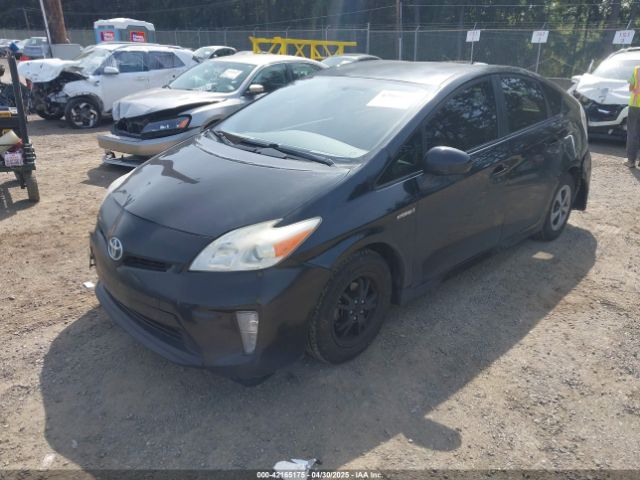 JTDKN3DU8F1984610 Toyota Prius Two