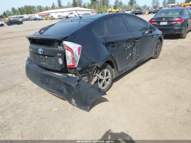 JTDKN3DU8F1984610 Toyota Prius Two