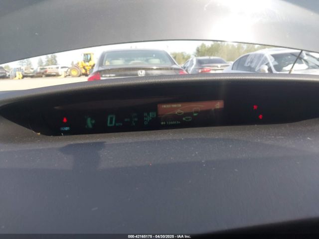 JTDKN3DU8F1984610 Toyota Prius Two