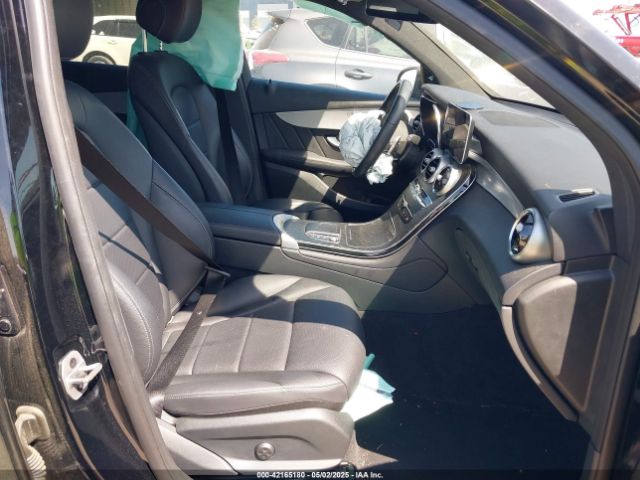 W1N0G8DB0NV346185 Mercedes-Benz Glc 300 Suv